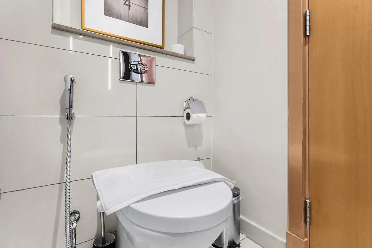 Apartment First Class 2Br Ultimate Luxury & Glam Escape Dubai