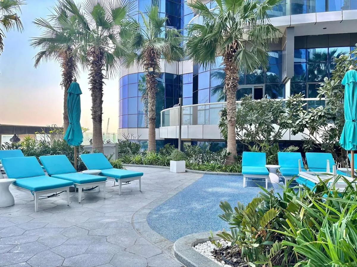First Class 2Br Ultimate Luxury & Glam Escape Dubai Apartment