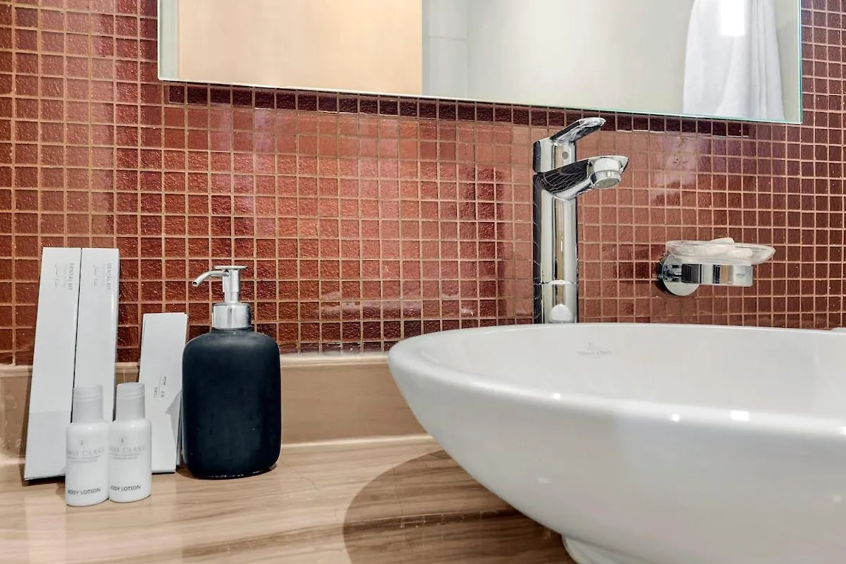 First Class 2Br Ultimate Luxury & Glam Escape Dubai United Arab Emirates