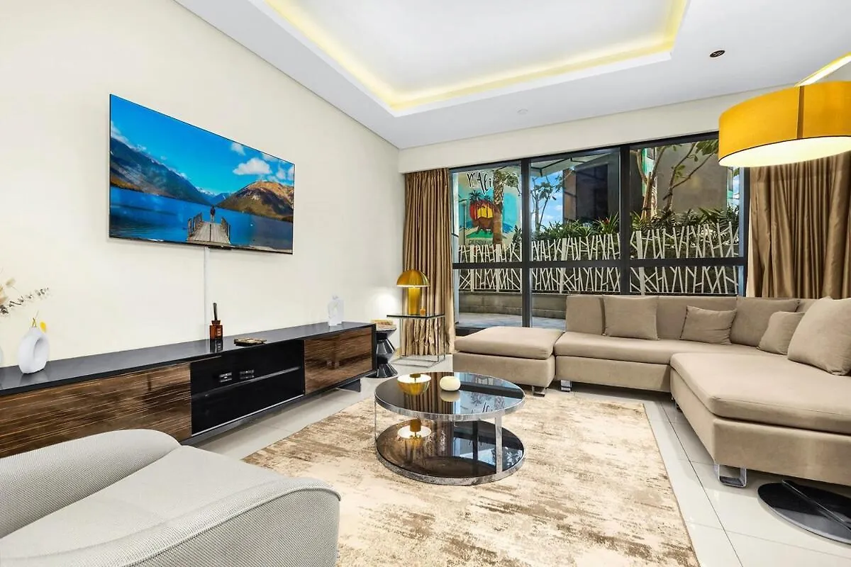First Class 2Br Ultimate Luxury & Glam Escape Dubai Apartment